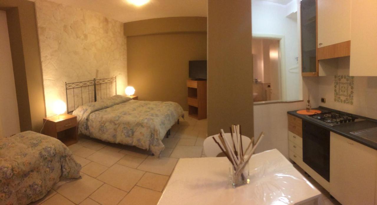 בארי Bed And Breakfast Top Class מראה חיצוני תמונה